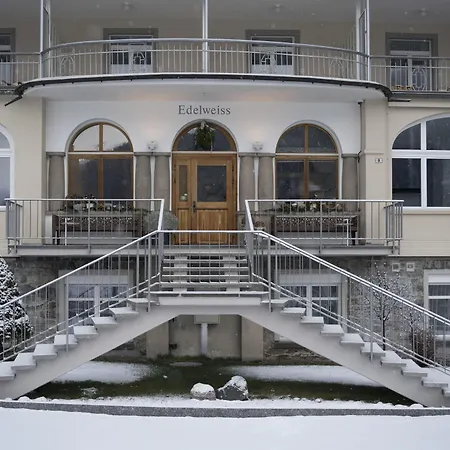 Hotel Edelweiss-2
